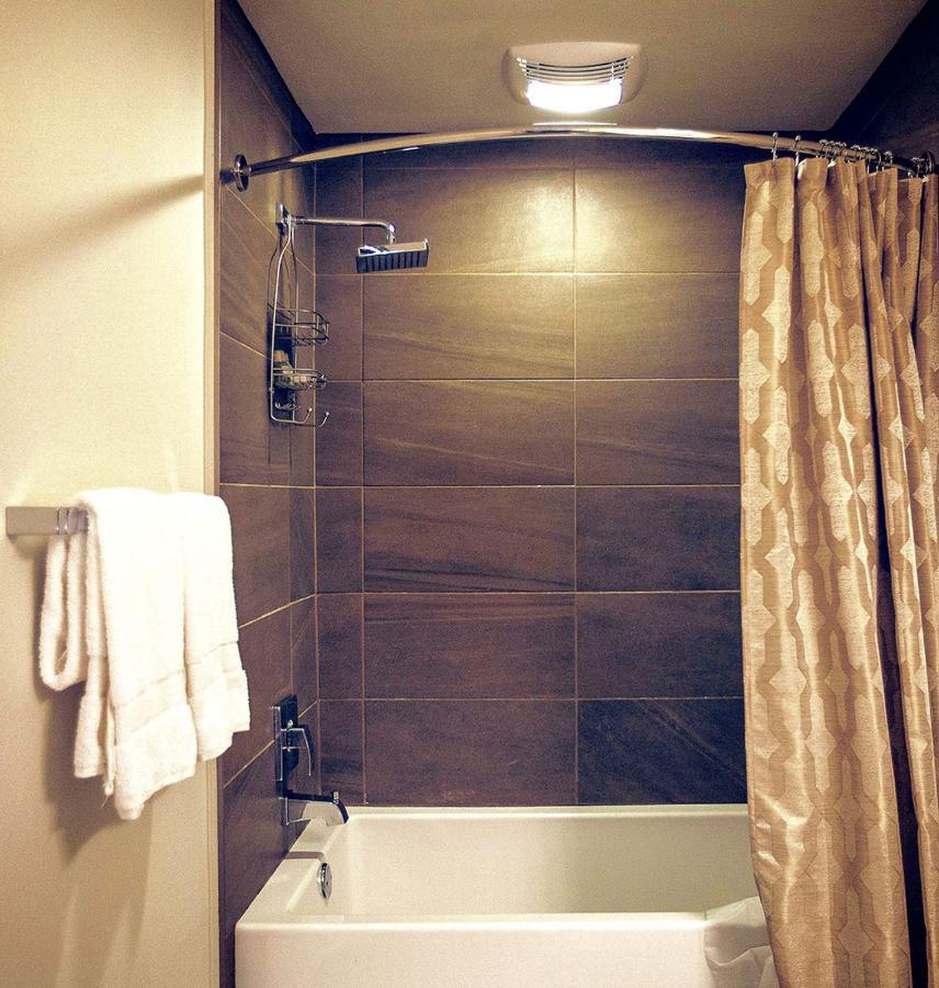 2 Bedroom 2 Bathroom Masterpiece With Pool Los Angeles Exterior photo